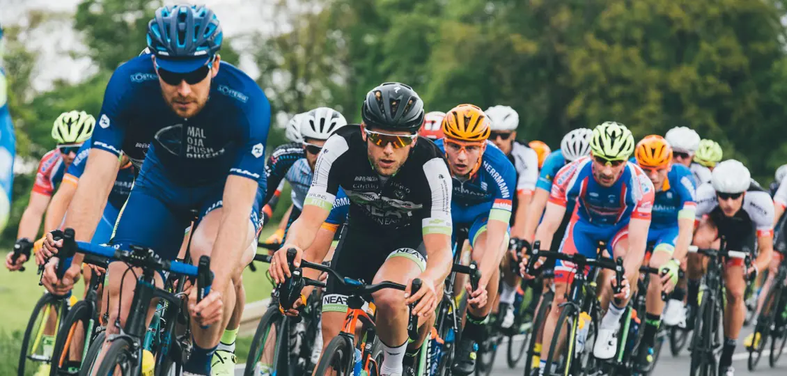 group cyclists