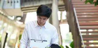 Admin staff leaving office for final time