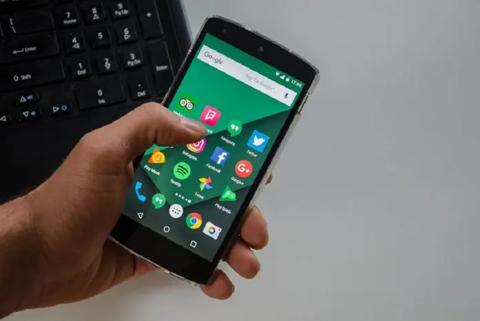 smartphone-1707069_960_720