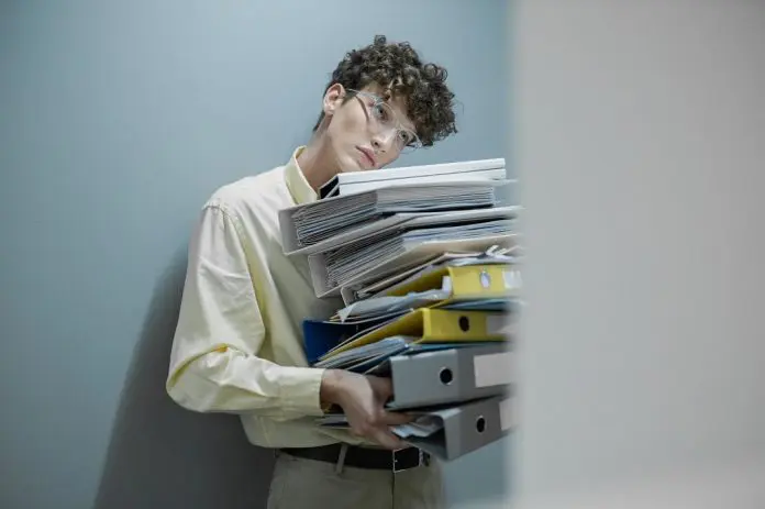 hrhq bureaucracy