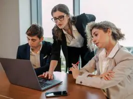 Leadership meeting in office