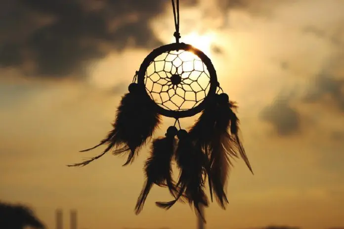 HRHQ dream-catcher- dream-catcher-