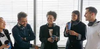 hybrid workforce meetig