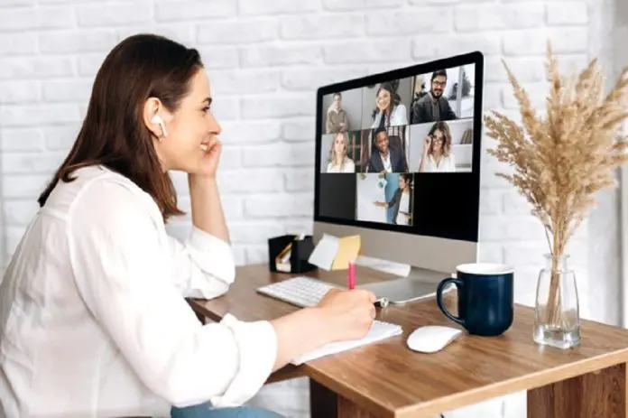 HRHQ Return to Work remote worker on zoom meeting