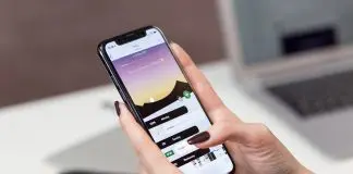 mobile phone on social media