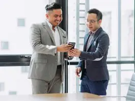 employee receiving bonus