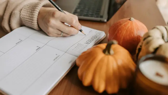 November Calendar Image November Calendar Image