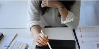 Financial services employee