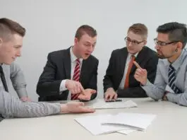 Workplace discussio
