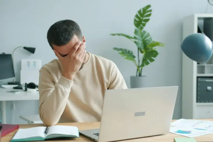 HRHQ AI and working longer AI creating more work