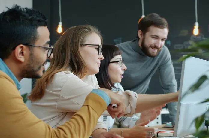 HRHQ- Employees using AI Employees using AI