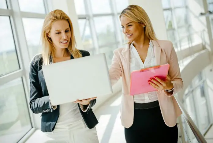 HRHQ - Women on company boards Women on company boards