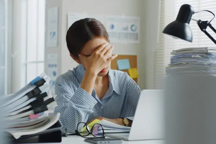 hrhq-burnoUT as a personal wellbeing issue. -burnoUT as a personal wellbeing issue.