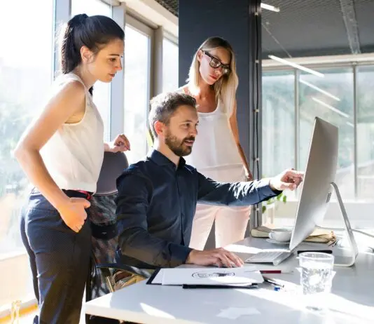 Navigating the AI Augmented Workforce AI augumented workforce